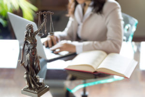 What is the Difference Between a Defendant and Plaintiff?