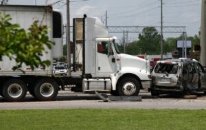Why Choose Allen Law Accident & Injury Lawyers After a Cargo Truck Accident in Ocala, FL?
